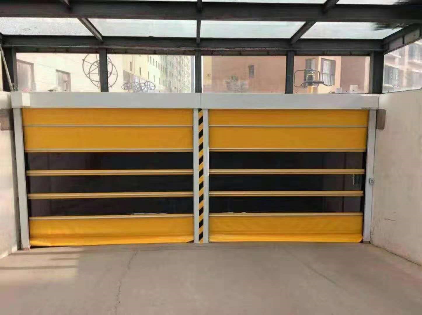 上海自动软帘门价格？ 自动软门厂家